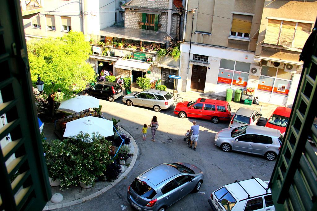 Split Promenade Apartments Værelse billede